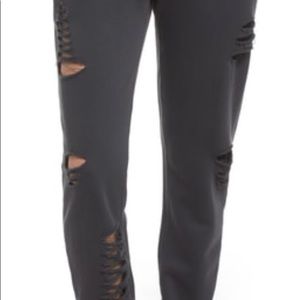 Alo Yoga distressed joggers NWT